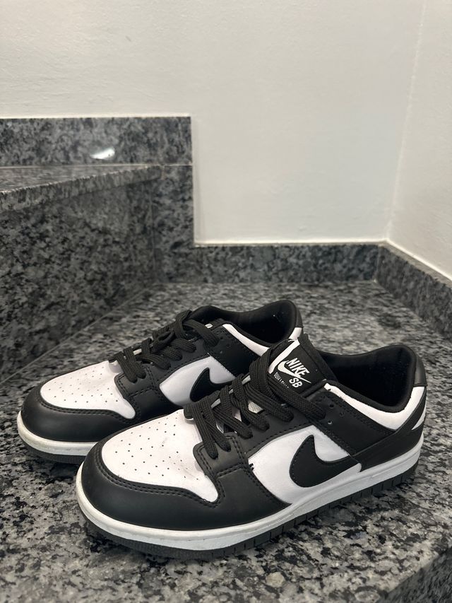 Nike Dunk Low Blanco y Negro