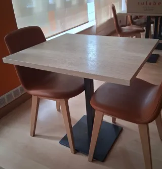 Tavolo da bar per ristorante