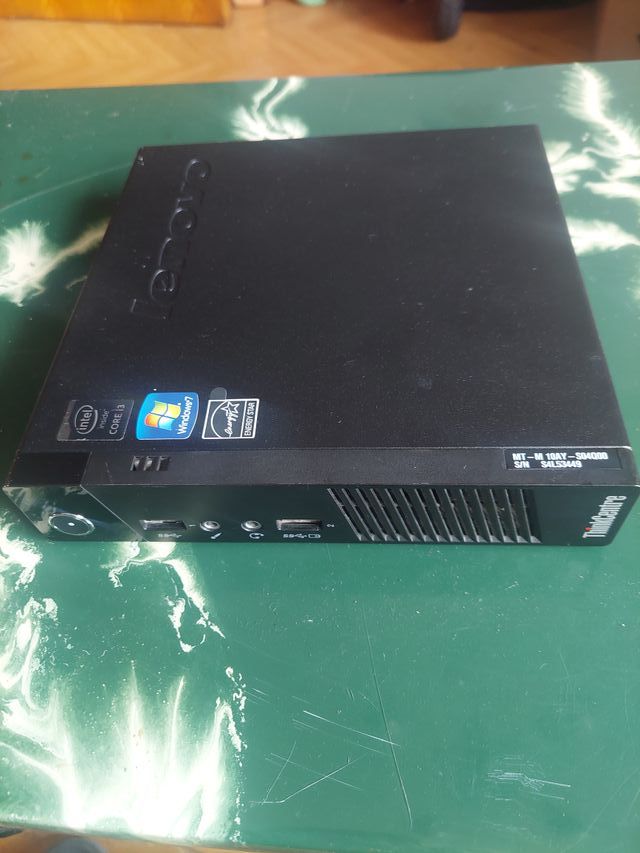 Mini PC Lenovo ThinkCentre Nero