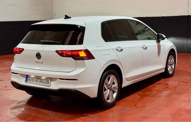 Volkswagen Golf 2021