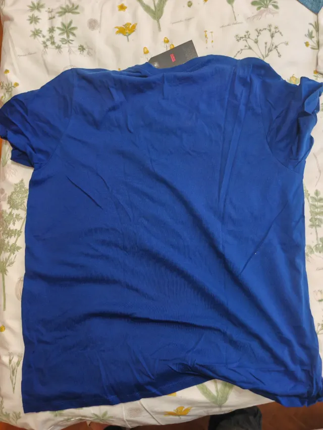 Camiseta Levi's Azul Talla XXL.