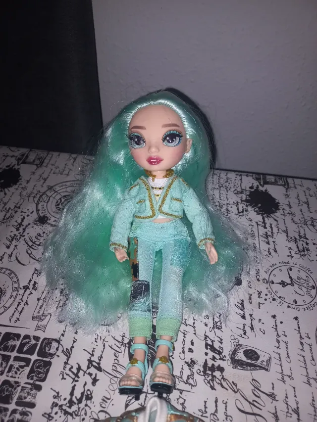 Muñeca Rainbow High