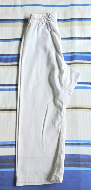 Kimono Karate/Judo/Taekwondo Blanco 120 cms