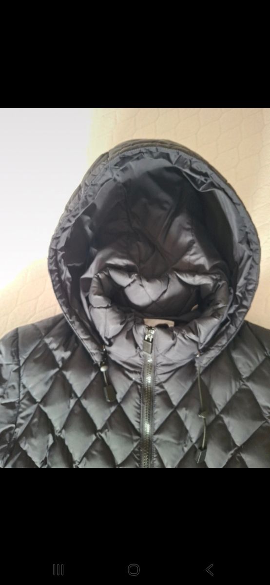 Piumino Aspesi nero trapuntato con cappuccio