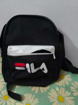 Mochila Fila Negra y Blanca Unisex