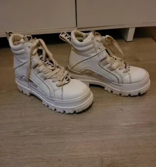 Botines Buffalo ASPHA NC MID BS♻️