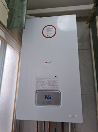 Técnico de Gas Autorizado/Instalación de Calderas