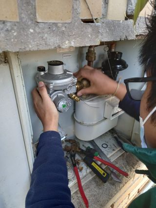 Técnico de Gas Autorizado/Instalación de Calderas