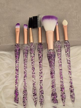 SET 7 BROCHAS DE MAQUILLAJE GLITTER. CON ETIQUETA