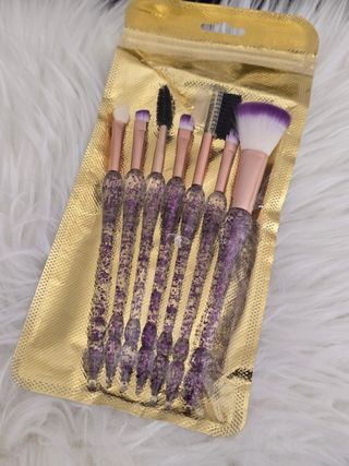 SET 7 BROCHAS DE MAQUILLAJE GLITTER. CON ETIQUETA
