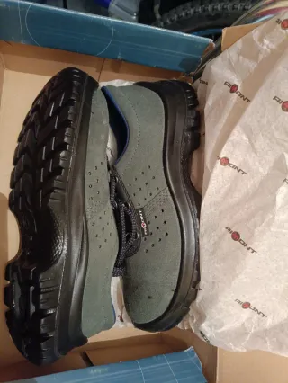 Zapatillas de trabajo Aimont negras/grises