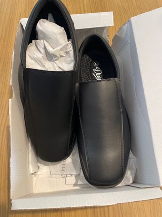 Zapatos de trabajo para uso profesional.