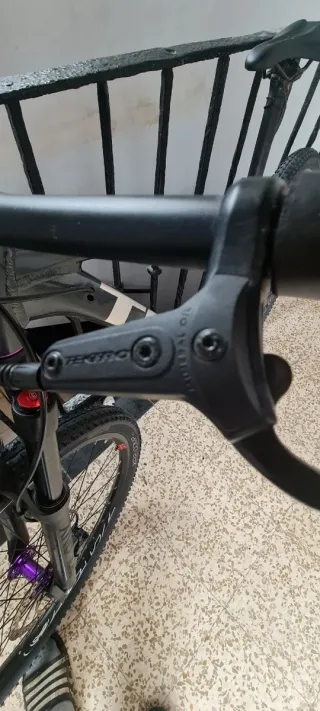 Bicicleta Trek Marlin 5.Cambio por motocicleta