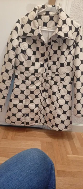 Abrigo vintage lunares beige y negro T. M