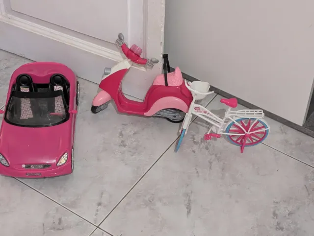 Accesorios Barbie: Coche, Moto y Bici