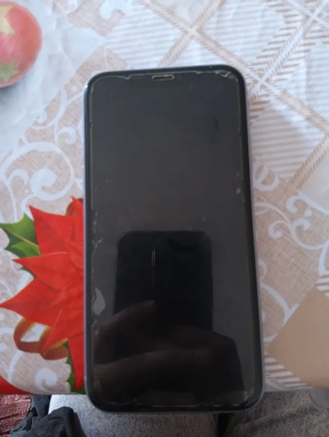iPhone 11 Nero