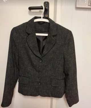 Chaqueta C&N Talla 38 Gris