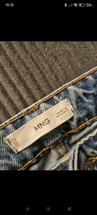 Pantalón vaquero Mango