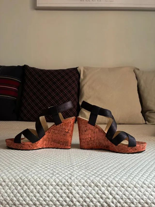 Sandalias cuña BIMBA Y LOLA