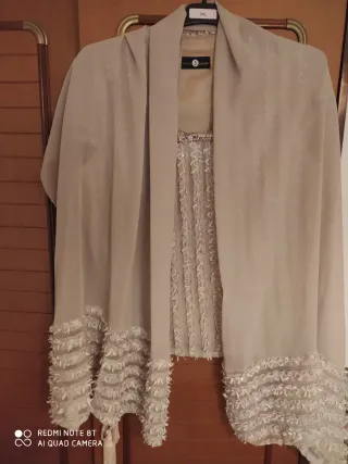 Vestido ceremonia beige talla XL