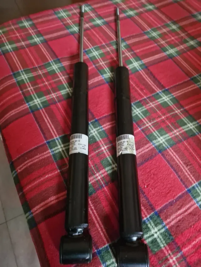 Amortiguadores Golf (2 unidades)