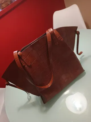 Bolso Zara efecto piel cocodrilo