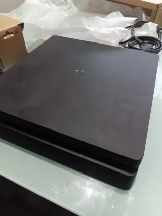 PS4 Slim 500GB Negra