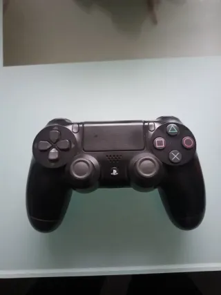 PS4 Slim 500GB Negra