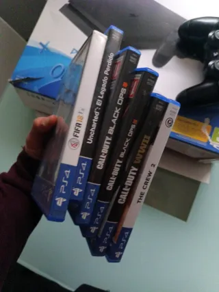 PS4 Slim 500GB Negra