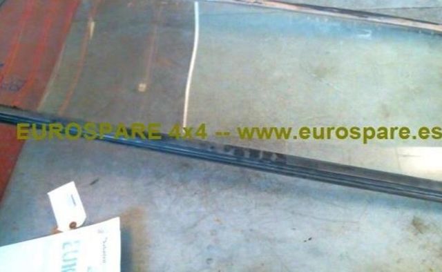 Nissan 26130 luna trasera izquierda patrol a4 28*