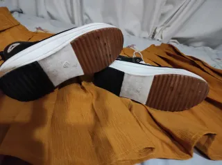 Zapatillas Tipo Converse plataforma alta T 39