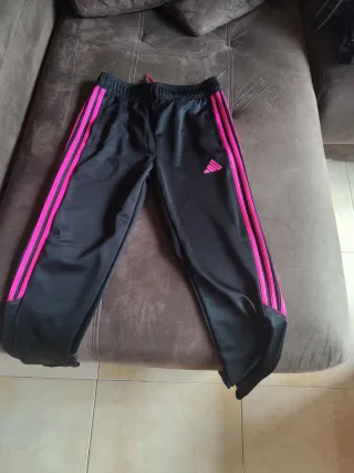 Pantalón Adidas Negro y Rosa
