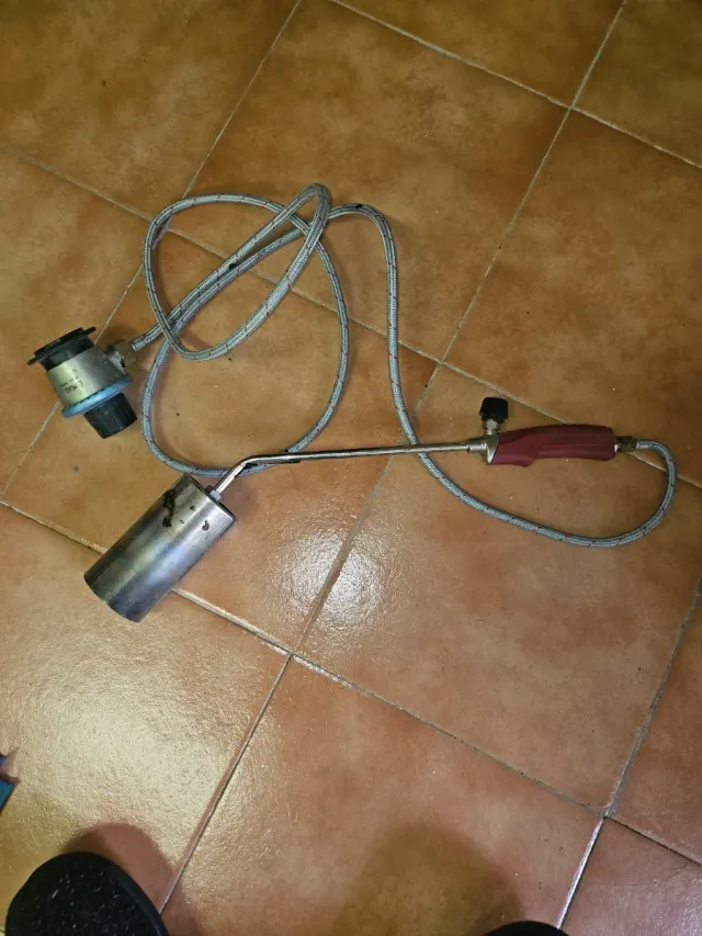 Soplete de gas con manguera