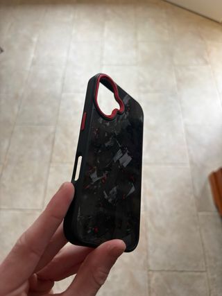 Funda Carbon Concept Forjado Roja IPhone 16