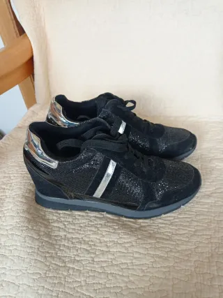 Zapatillas negras mujer talla 39