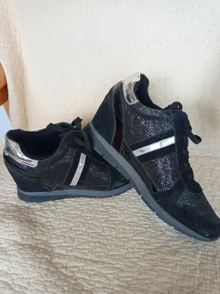Zapatillas negras mujer talla 39