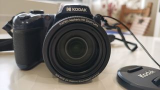 *con GARANTÍA* Kodak Pixpro AZ528 como nueva