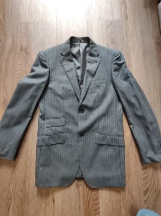 Traje de raya diplomática gris