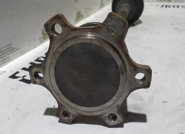 Transmisión tras izq nissan pathfinder 2.5 27442