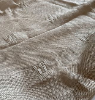 tenda  tessuto corposo color nocciola