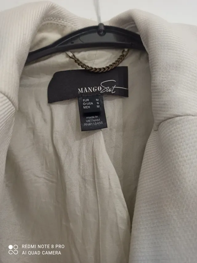 Chaqueta beige talla M