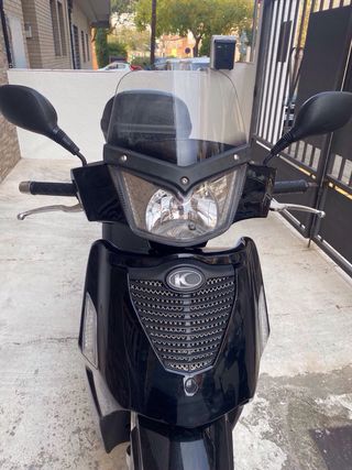 KYMCO People 50 S 2017 - Barcelona