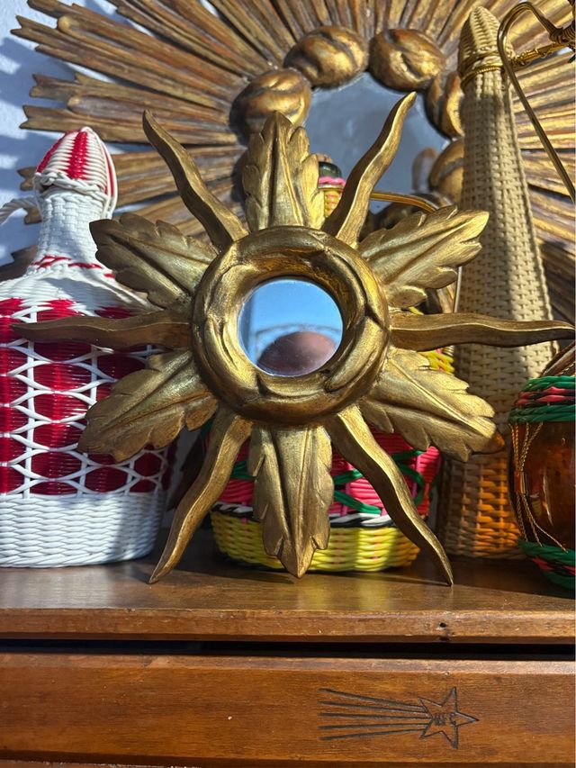 SPECCHIO SOLE IN LEGNO