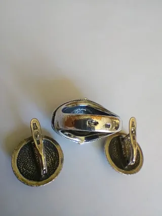 Conjunto Anillo y Pendientes.