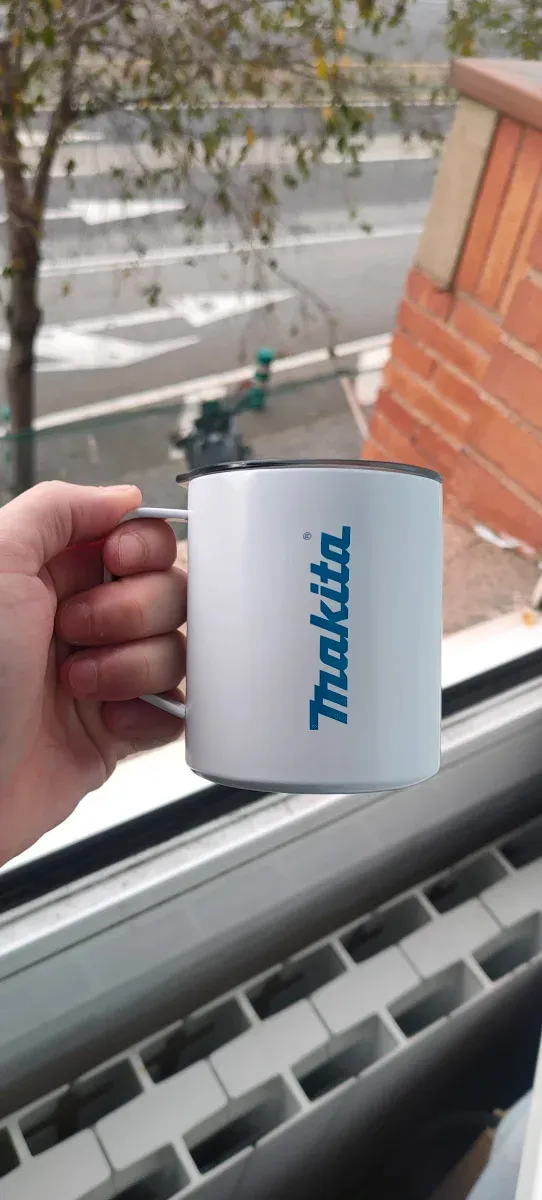 Taza térmica Makita