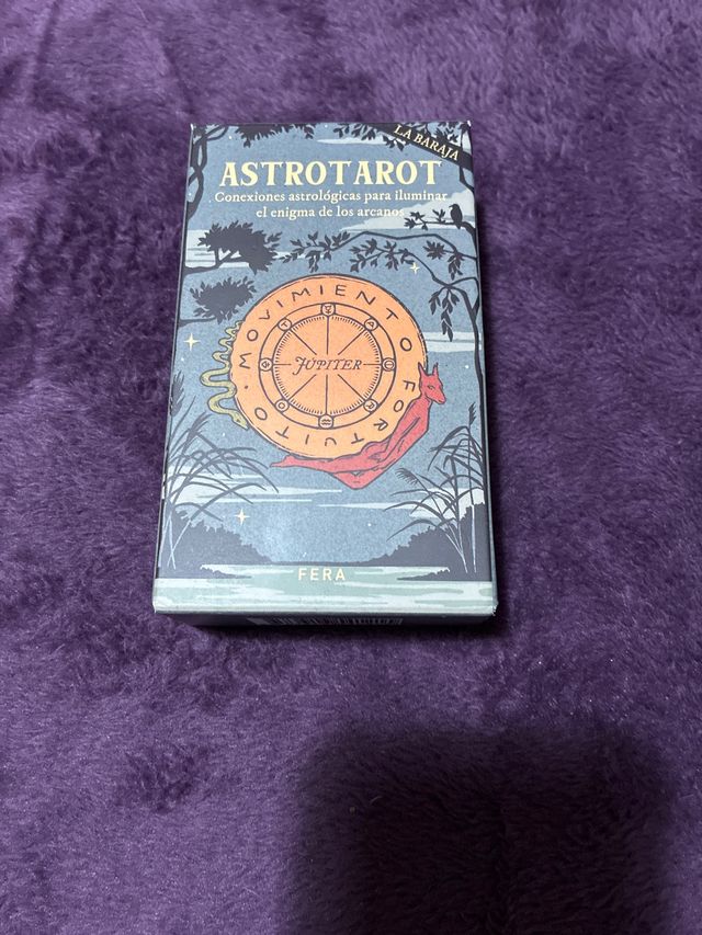 Astrotarot Baraja Nueva original  Nueva, sin usar