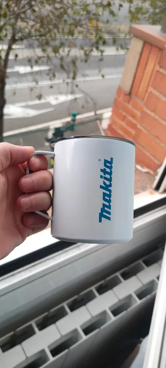 Taza térmica Makita
