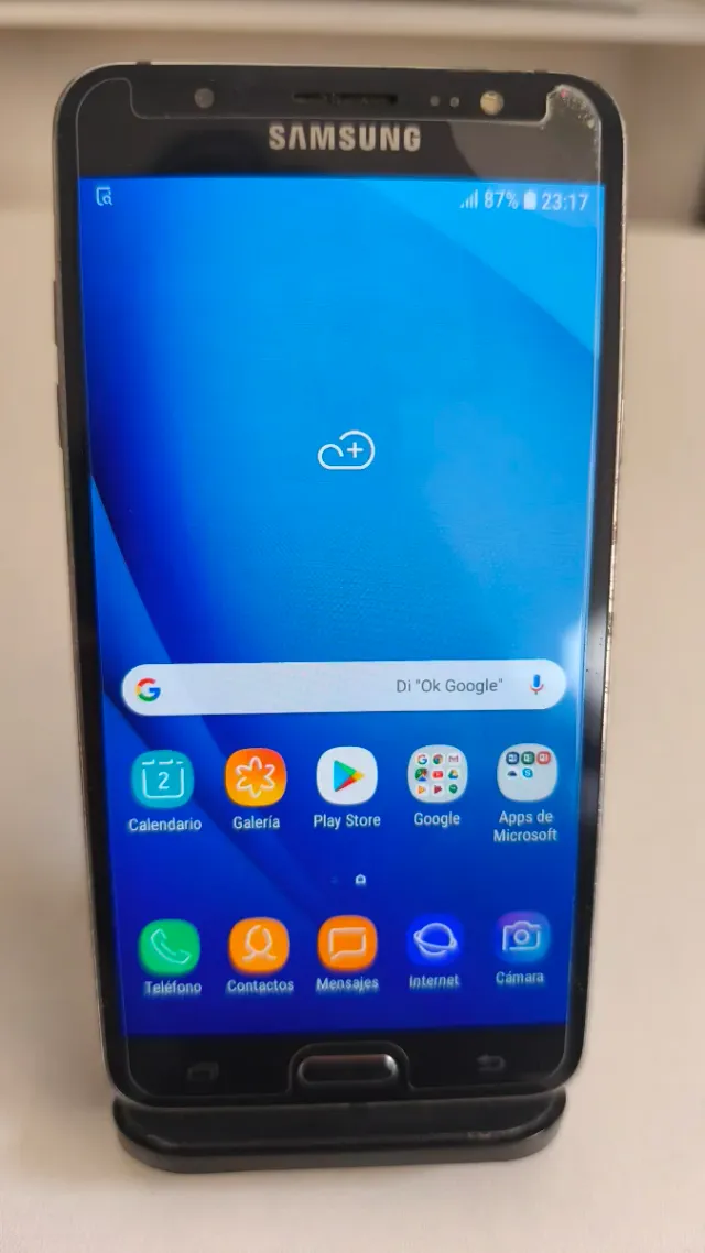 Teléfono Samsung J7 Negro
