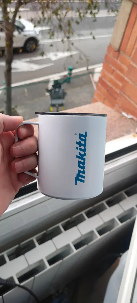 Taza térmica Makita