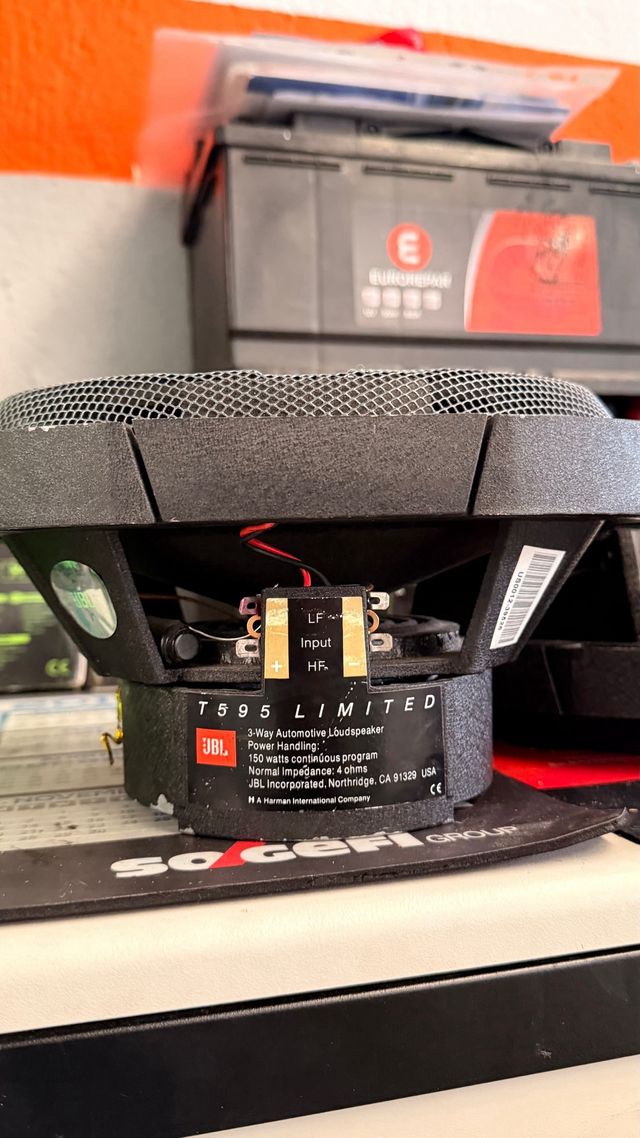 Altavoces JBL T 595 Limited